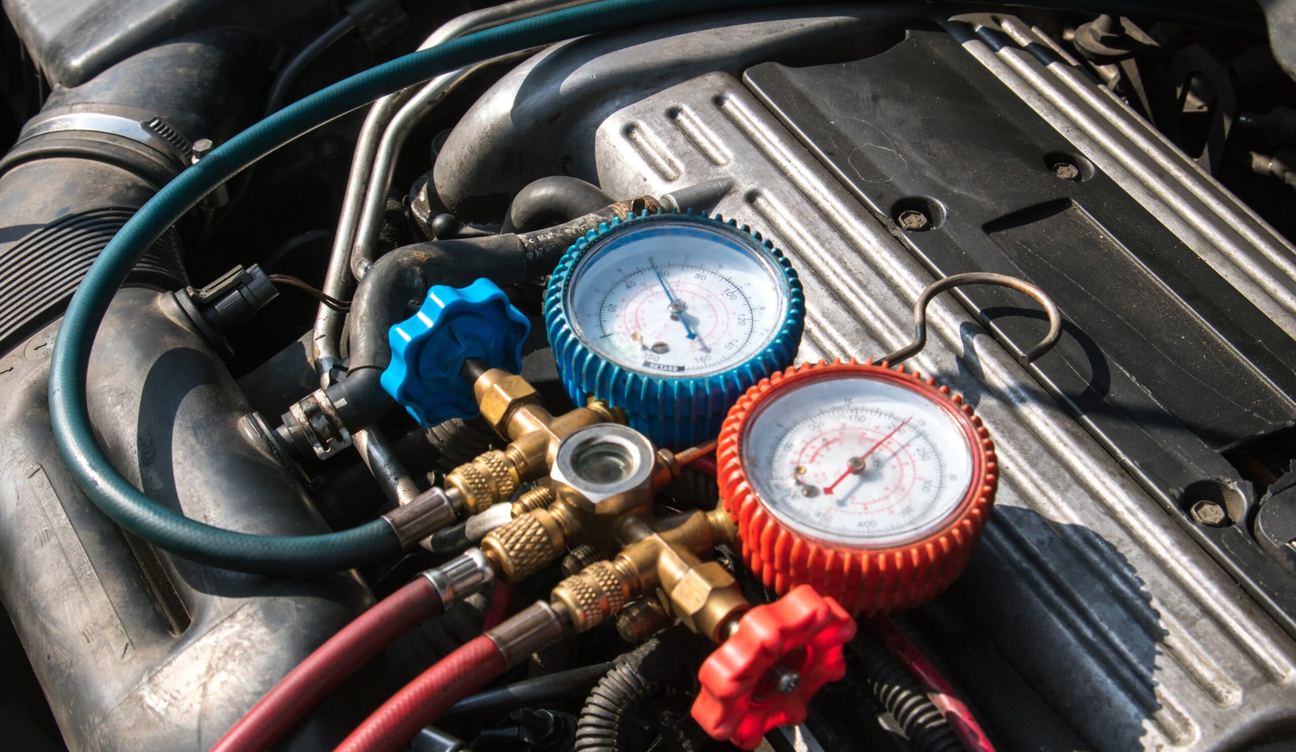 Car’s A/C, A/C is not cold, A/C Repair,low refrigerant, compressor, condenser