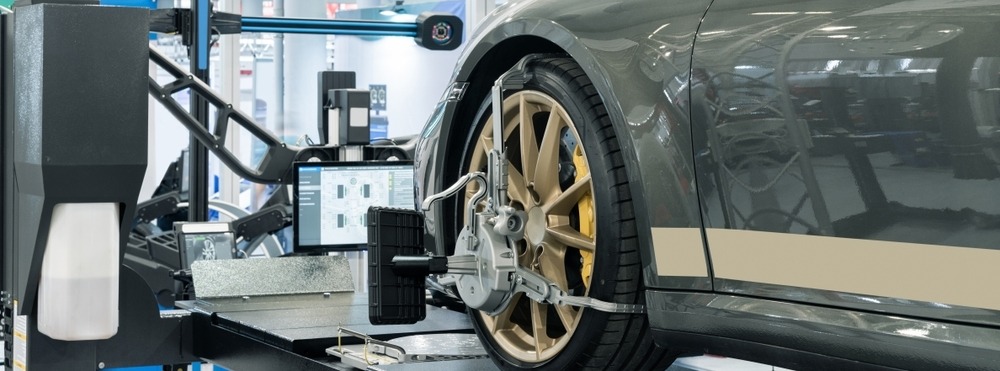 Wheel Alignment, Tire Tread, Car Drift, Worn Suspension, Camber, Caster, Misalignment, Tread Wear, Wheel Alignment, Wheel Vibrations,